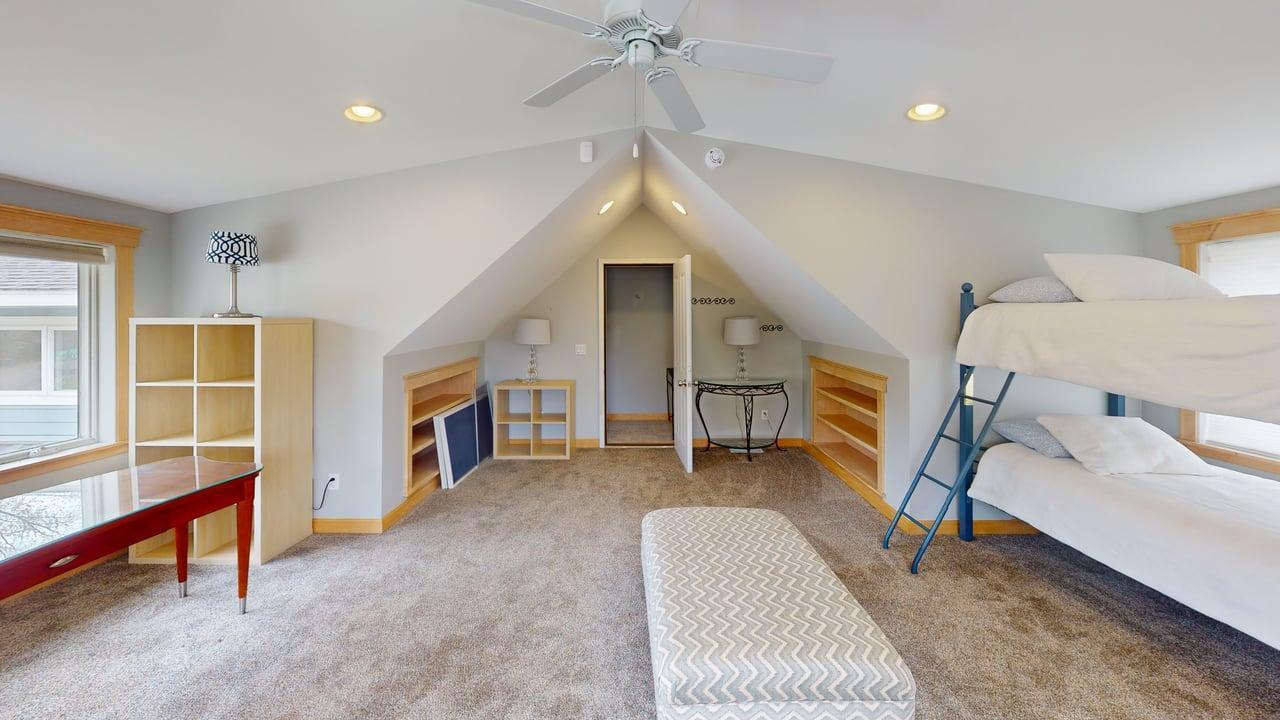 Additional view of the flex room—easily adaptable to suit your needs. Use it as a home office, exercise area, guest sleeping space, TV lounge, or playroom—the possibilities are endless!