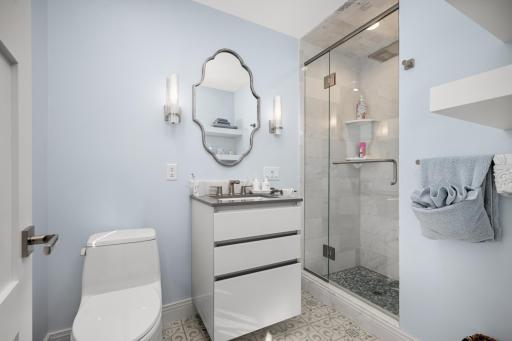 524 Mississippi River Boulevard S, Saint Paul, MN 55116