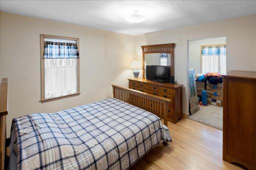 2099 Lacrosse Avenue, Saint Paul, MN 55119
