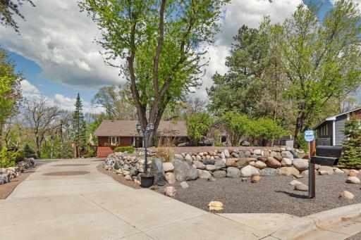 177 Beaumont Court, Saint Paul, MN 55124