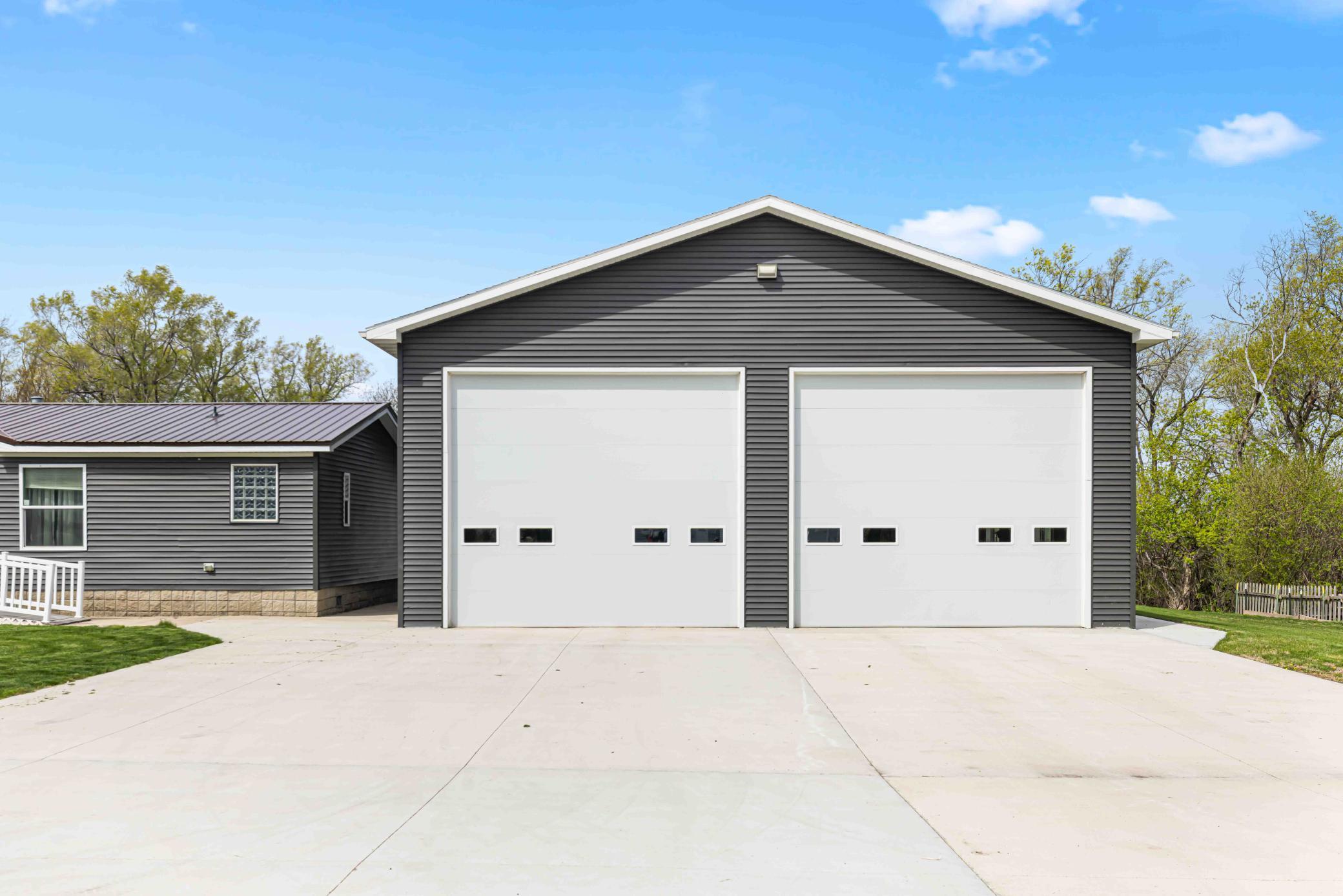 137 Roosevelt St Cayuga-12.jpg