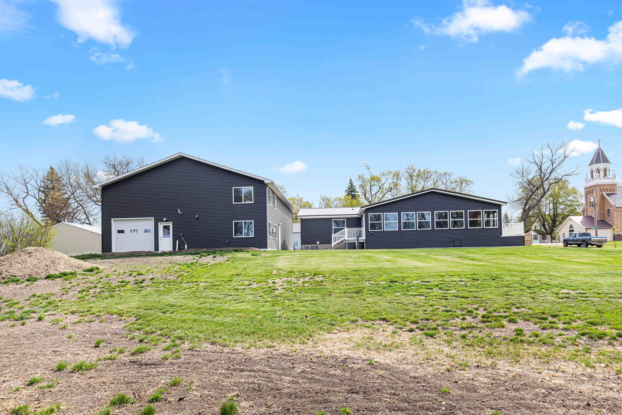 137 Roosevelt St Cayuga-19.jpg