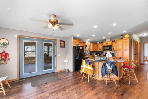 137 Roosevelt Street, Cayuga, ND 58013