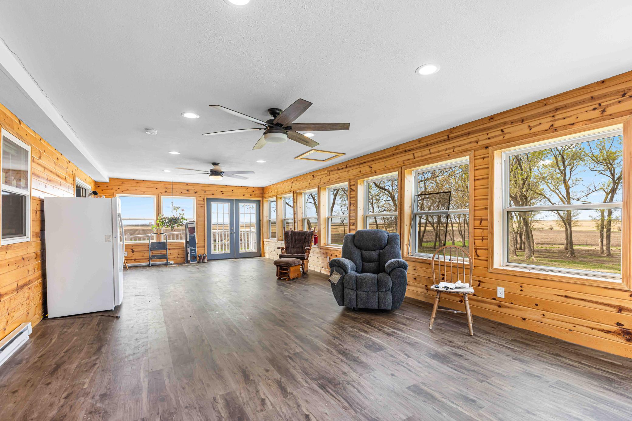 137 Roosevelt St Cayuga-34.jpg
