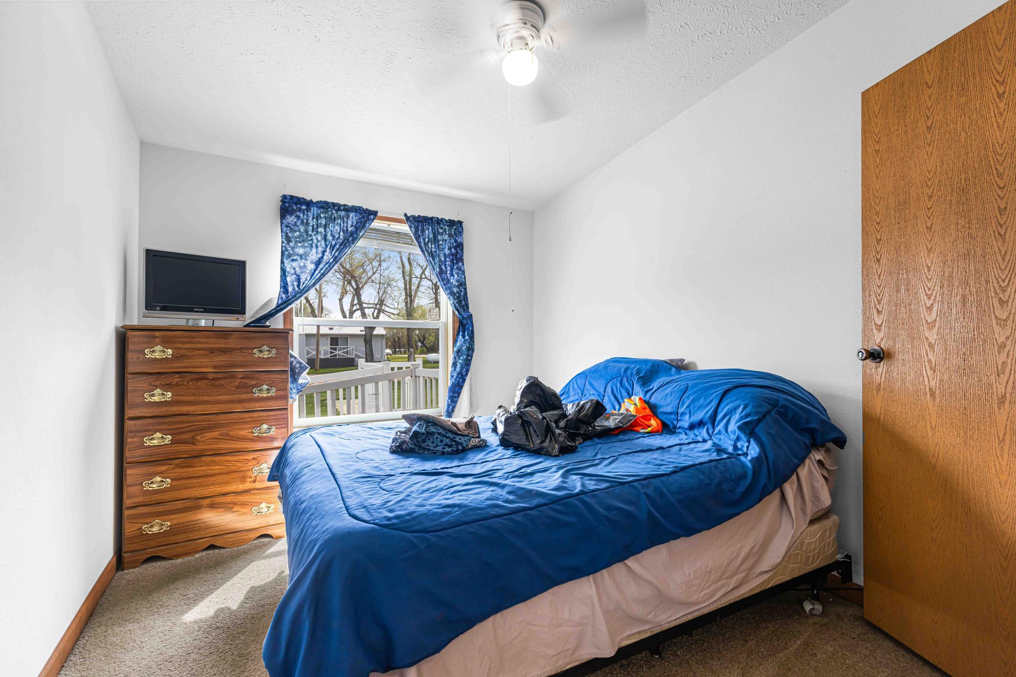 137 Roosevelt St Cayuga-46.jpg
