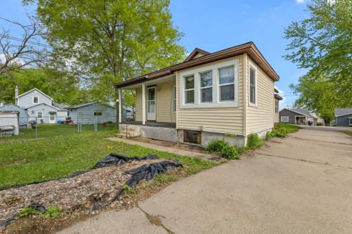 975 W 2nd Street, Winona, MN 55987