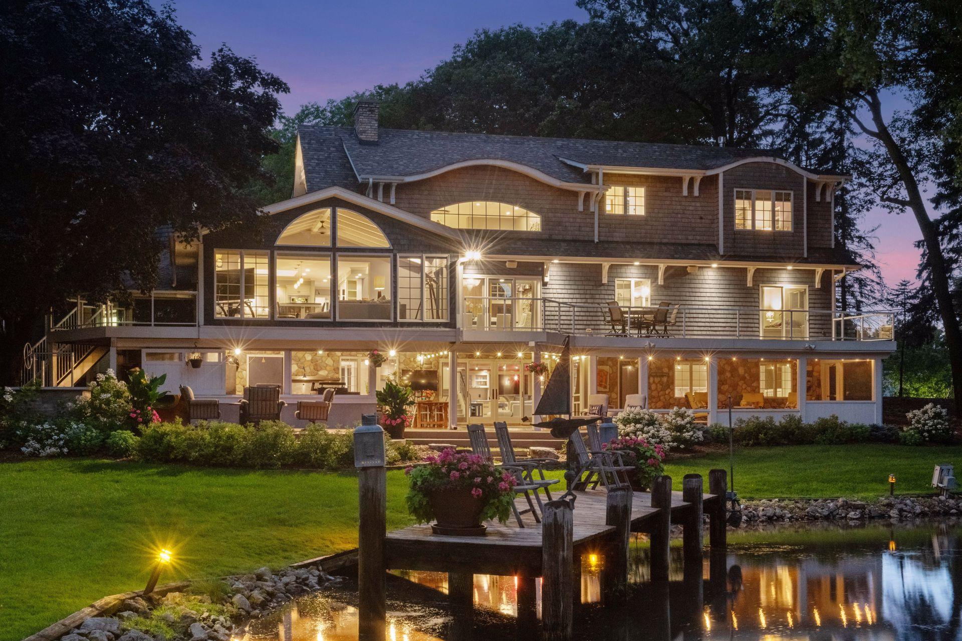 ~ Welcome to 3135 North Shore Dr. ~