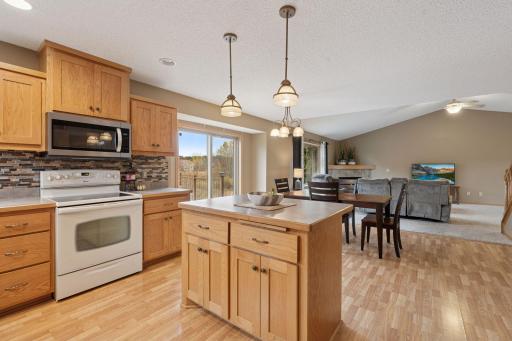 Naturally bright but also excellent recessed lighting