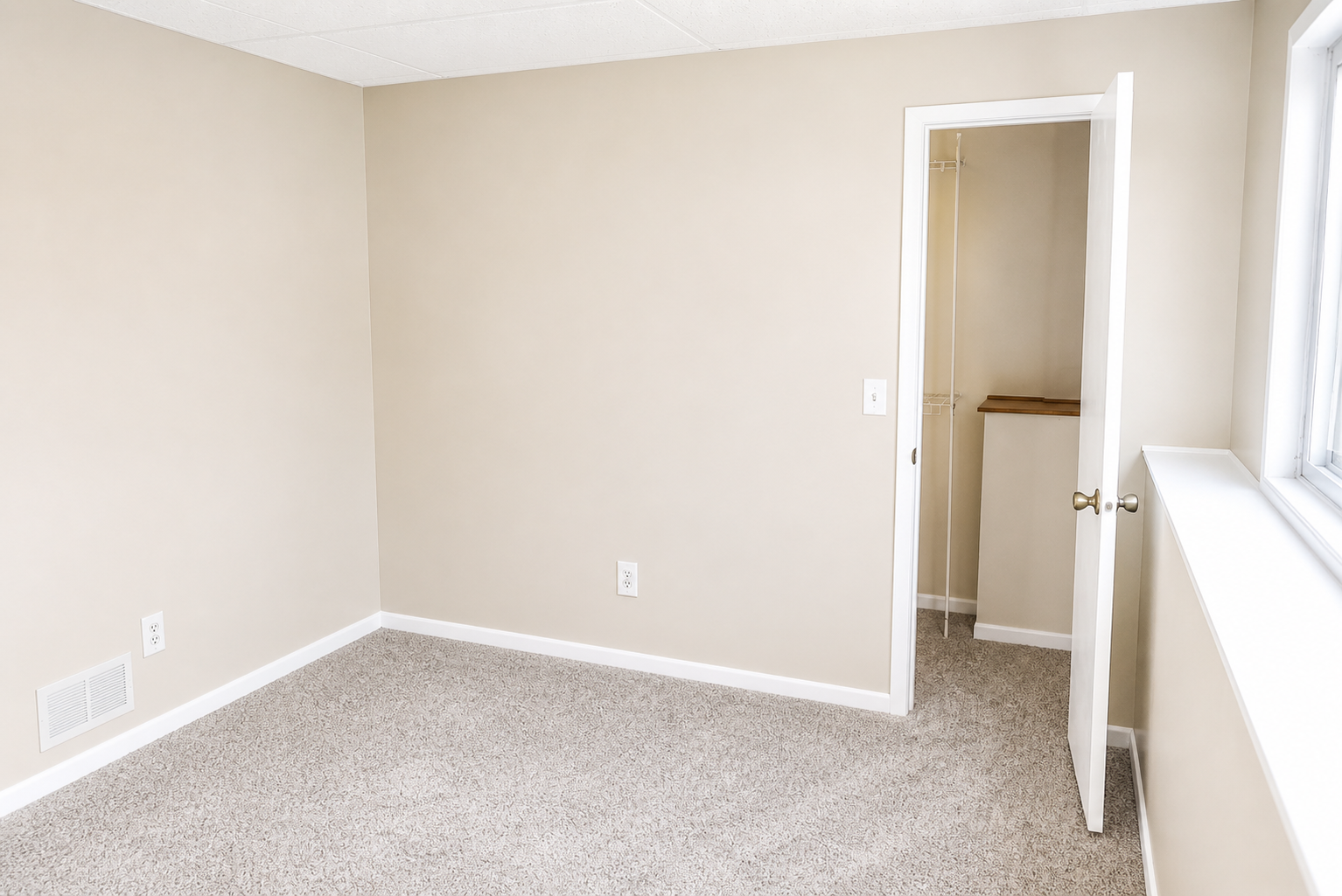 LL bedroom.png