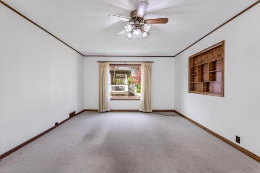 516 S Pine Street, Caledonia, MN 55921