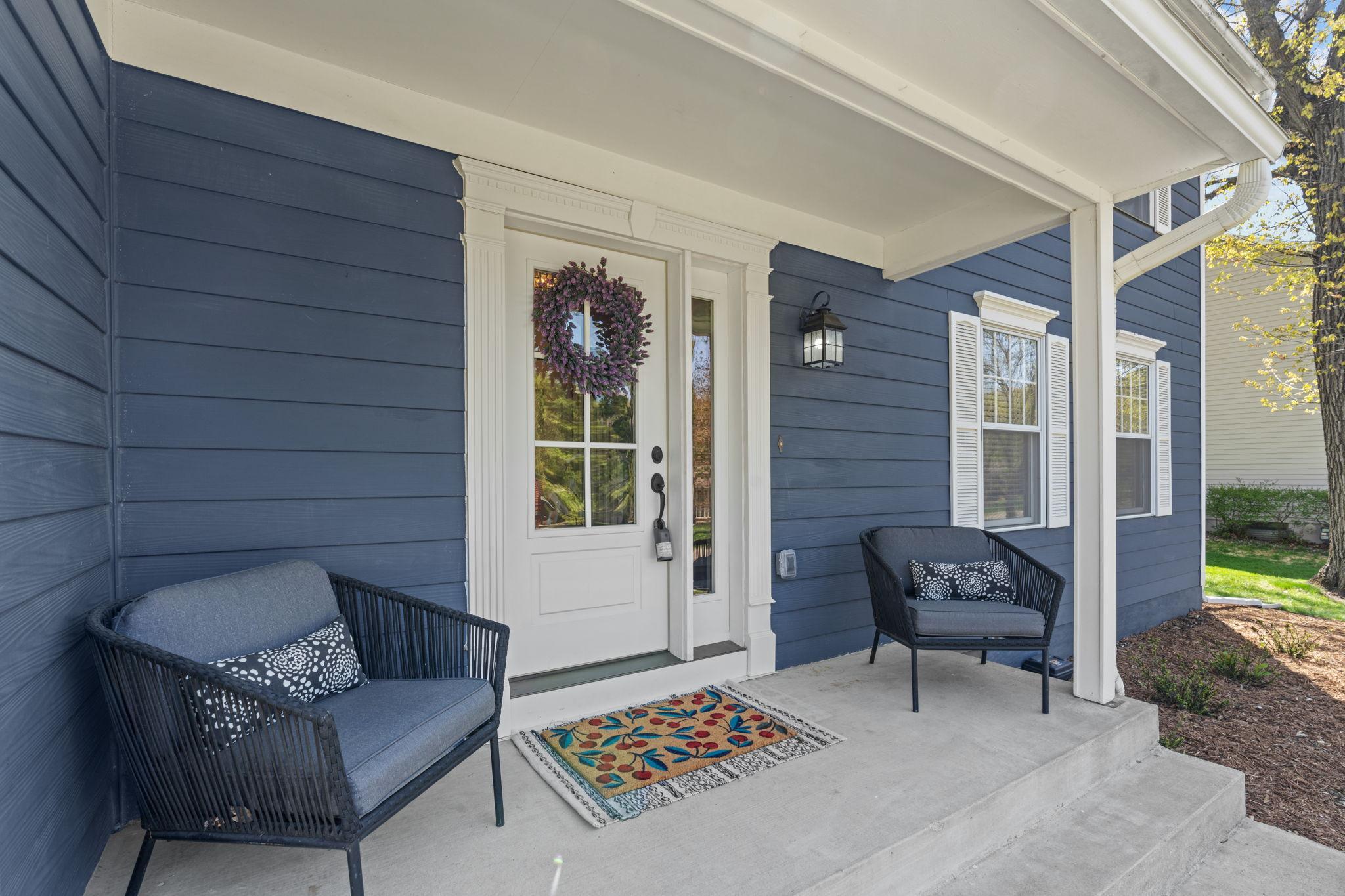 1371 Woodland Dr SW-6.jpg