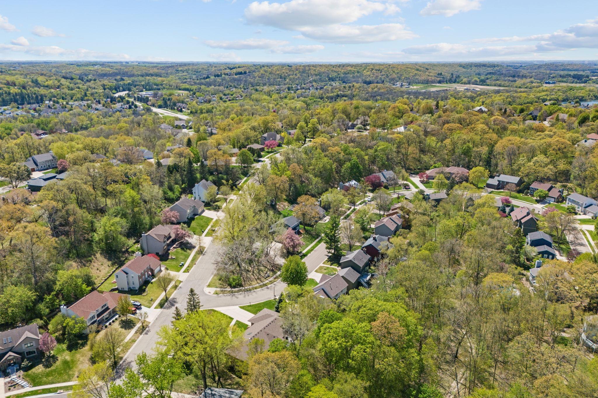 1371 Woodland Dr SW-24.jpg