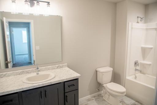 1434 66 Avenue S, Fargo, ND 58104