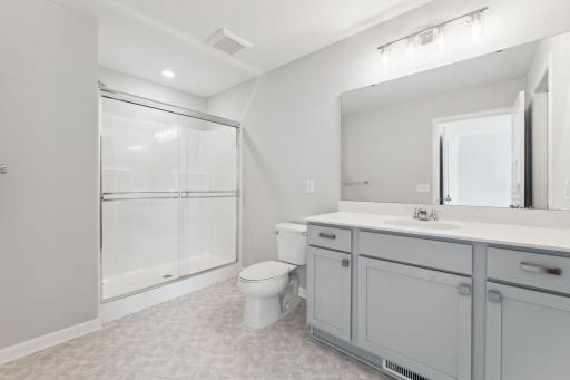 Owner's bathroom - for illustrative purposes only