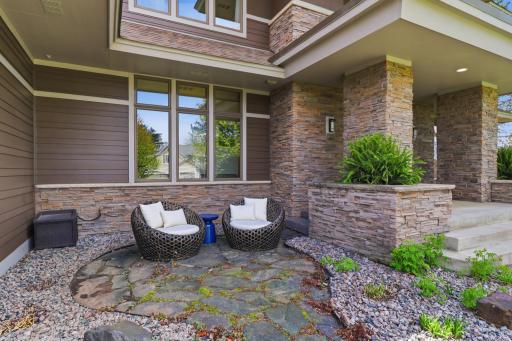 11641 Aileron Circle, Inver Grove Heights, MN 55077