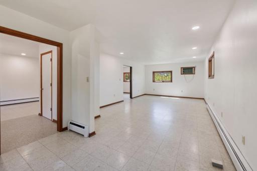 327 Krattley Lane, Hudson, WI 54016