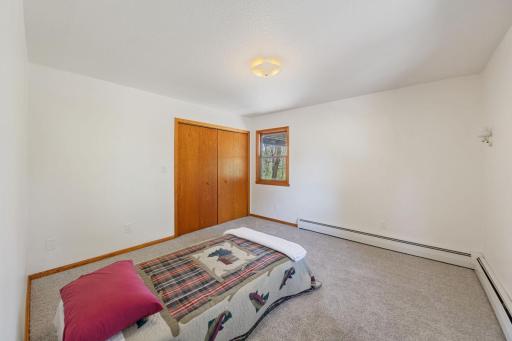 327 Krattley Lane, Hudson, WI 54016