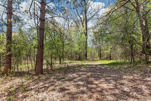 327 Krattley Lane, Hudson, WI 54016