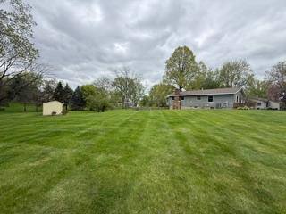 1 acre lot!