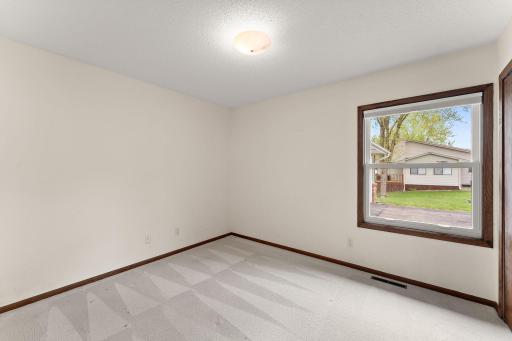 8381 Annalisa Path, Inver Grove Heights, MN 55077