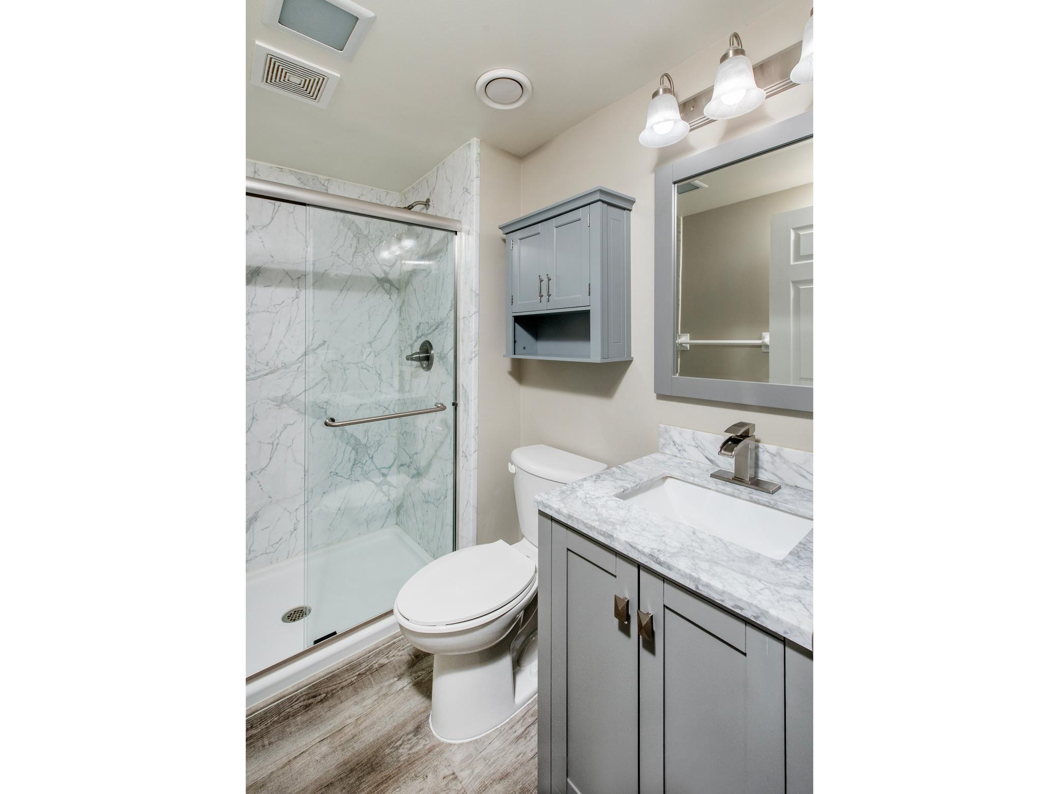 Lower level 3/4 bath.