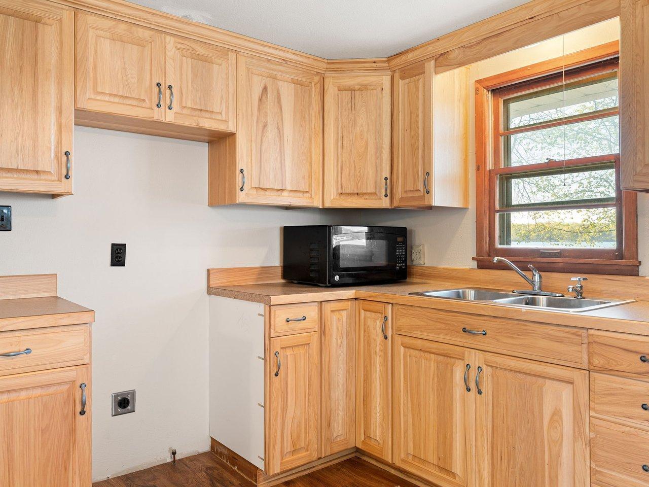 36-custom-18747-tetonka-lake-ln.jpg