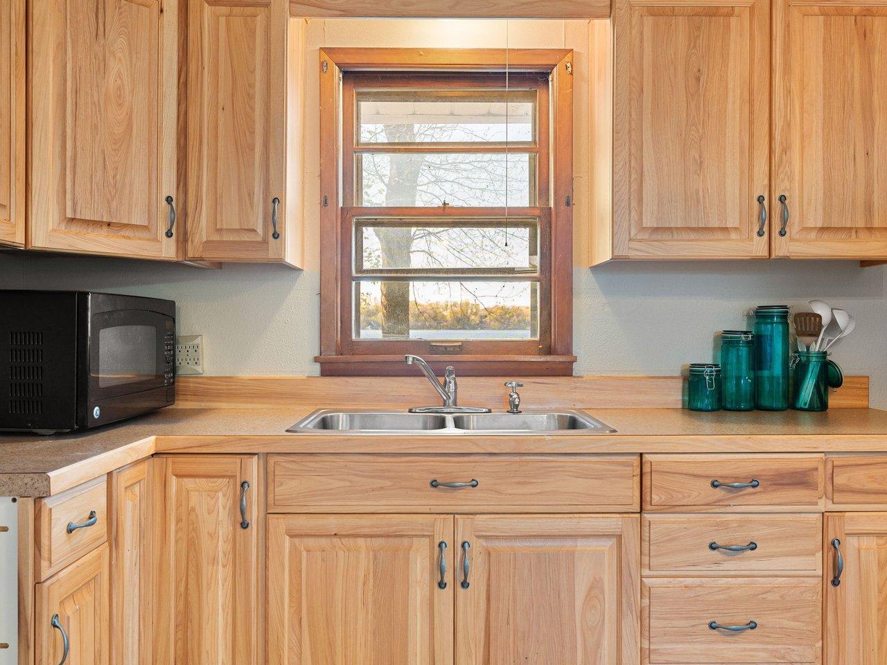 35-custom-18747-tetonka-lake-ln.jpg