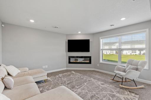 7229 Dora Drive, Lino Lakes, MN 55038