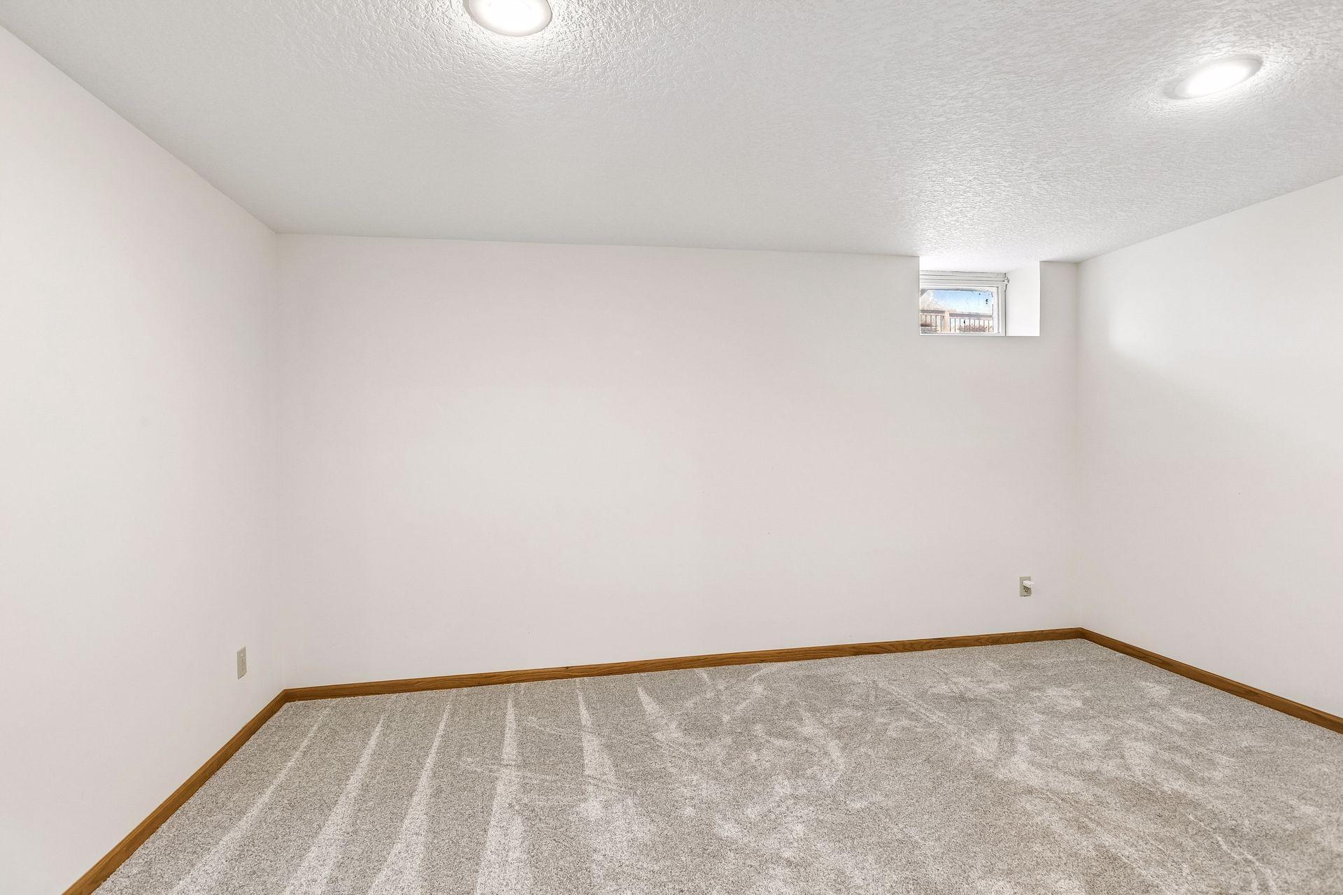 Lower level Den