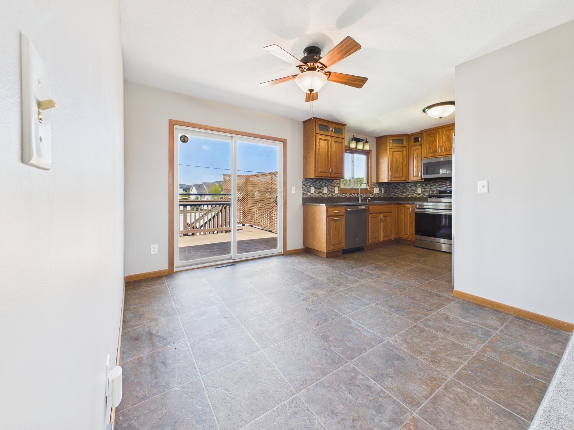9380 Hale Avenue S, Cottage Grove, MN 55016