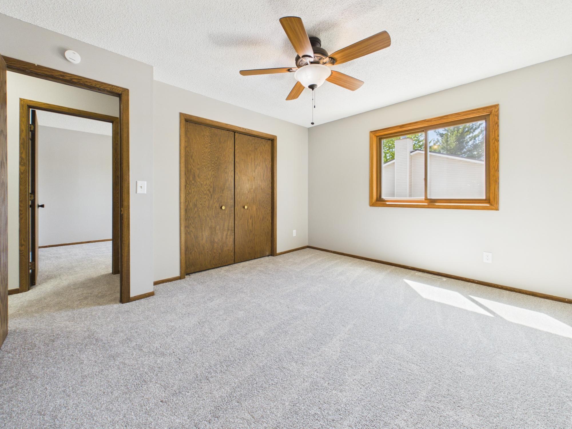 9380 Hale Avenue S, Cottage Grove, MN 55016