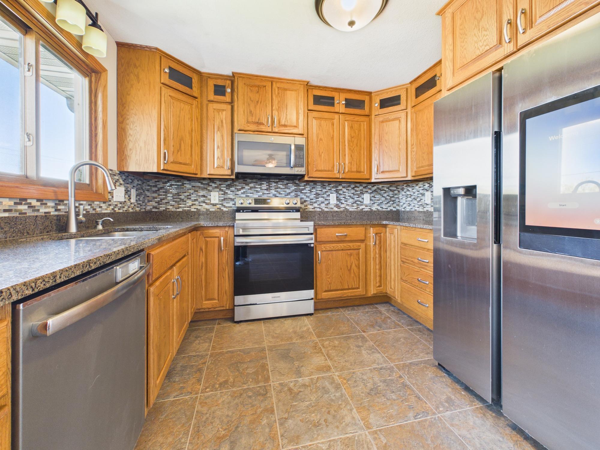 9380 Hale Avenue S, Cottage Grove, MN 55016