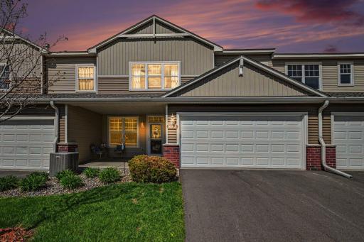 1601 Sumac Circle, B, Carver, MN 55315