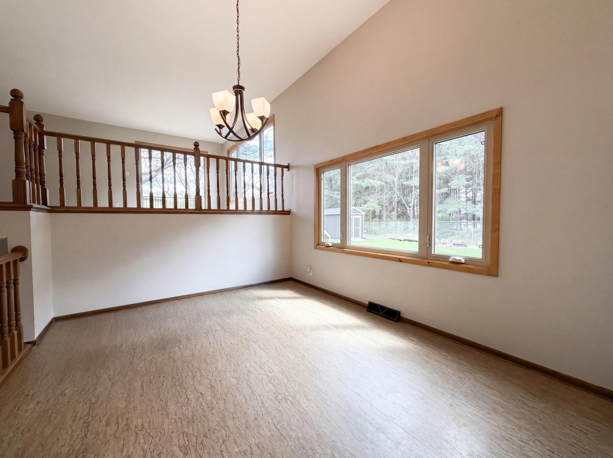 listing_9.jpg