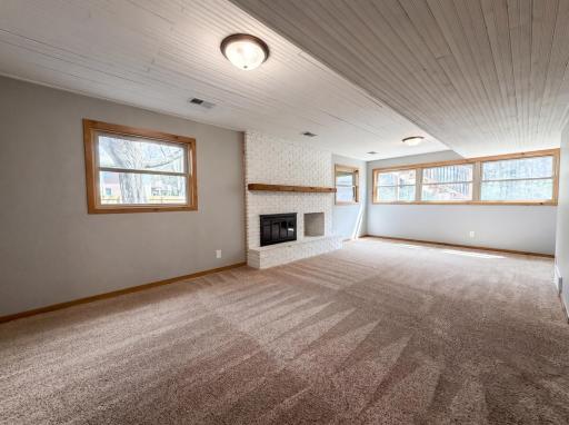 608 Lower Heritage Way, Farmington, MN 55024