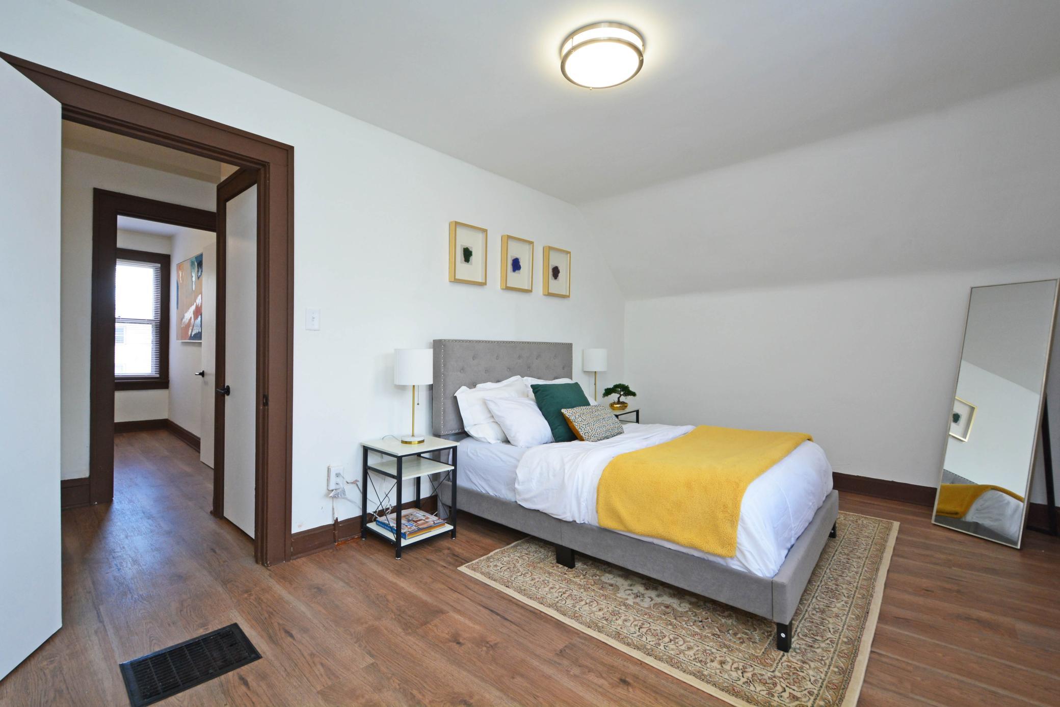 2641 18th Ave So 16.jpg