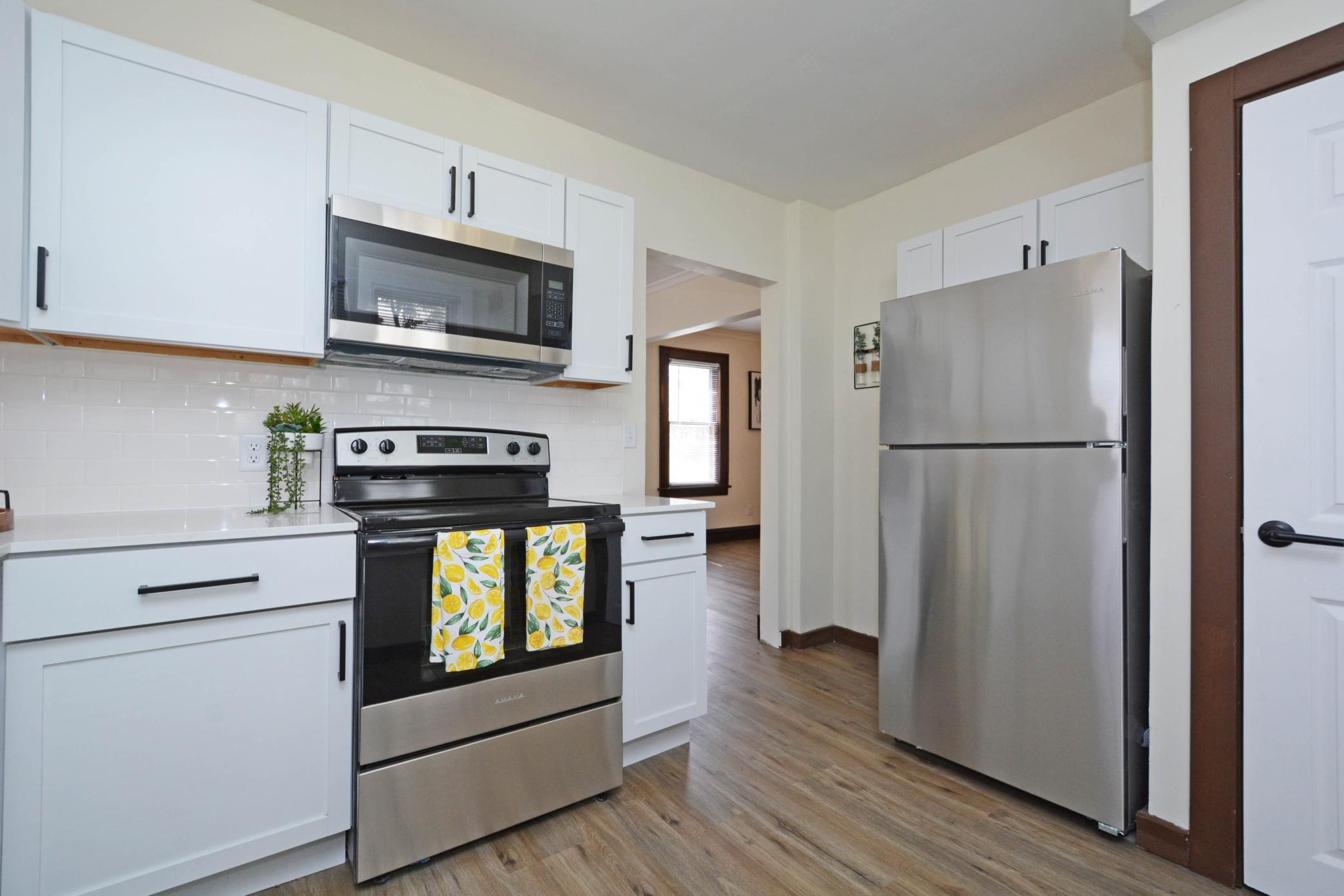 2641 18th Ave So 13.jpg