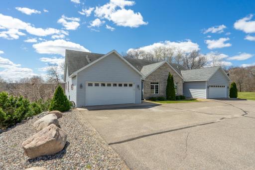 34526 Hillcrest Road, Motley, MN 56466