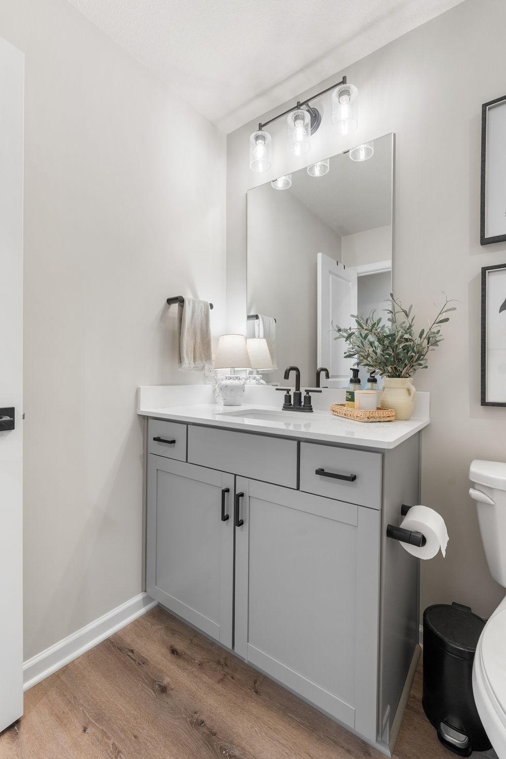 36-web-or-mls-625 E Blossom Cir-36.jpg
