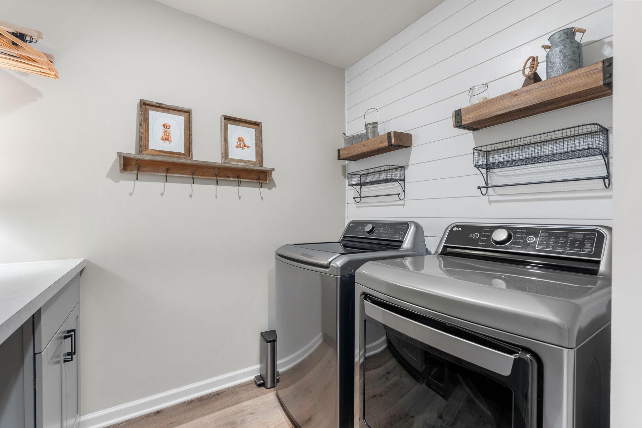 38-web-or-mls-625 E Blossom Cir-38.jpg