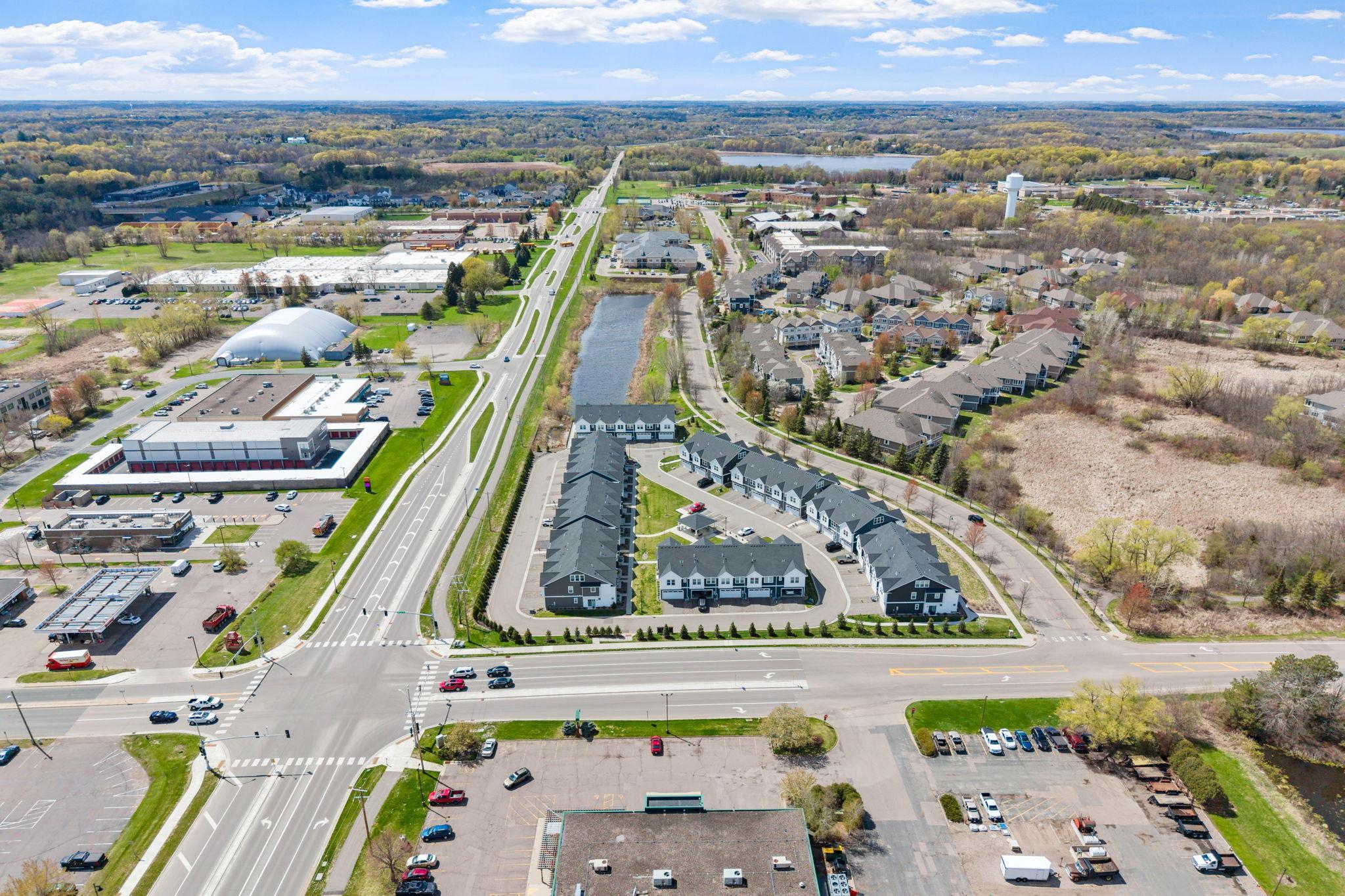 13-web-or-mls-625 E Blossom Cir-13.jpg