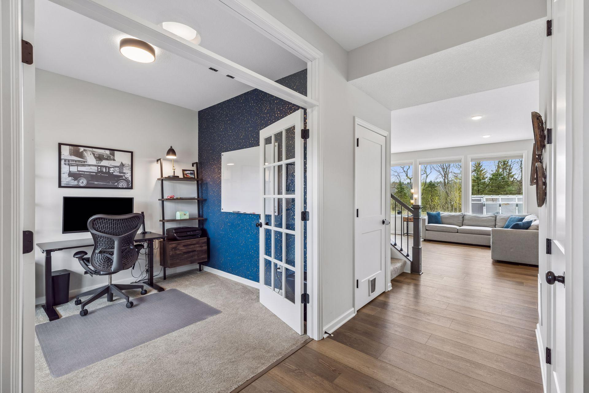 Spacious foyer with office just off to the left and plenty of room to comfortably welcome guests.