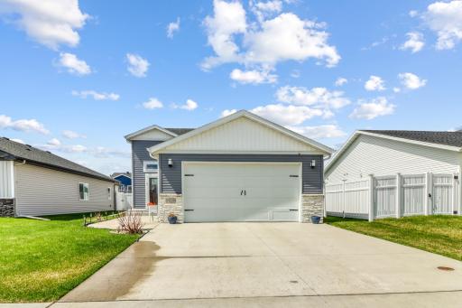 7239 Madelyn Lane S, Fargo, ND 58104