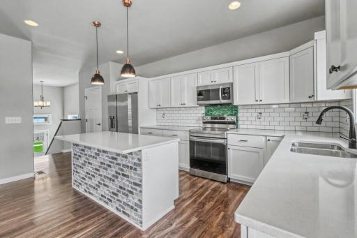7239 Madelyn Lane S, Fargo, ND 58104