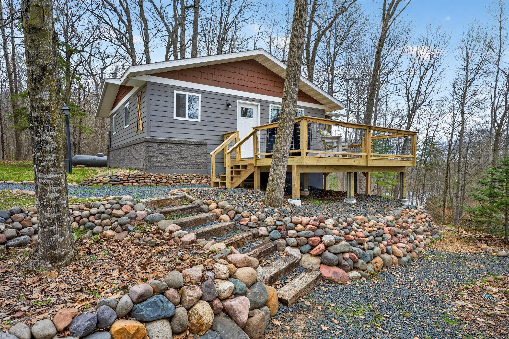 1188N-Hillside-Ln-45.jpg