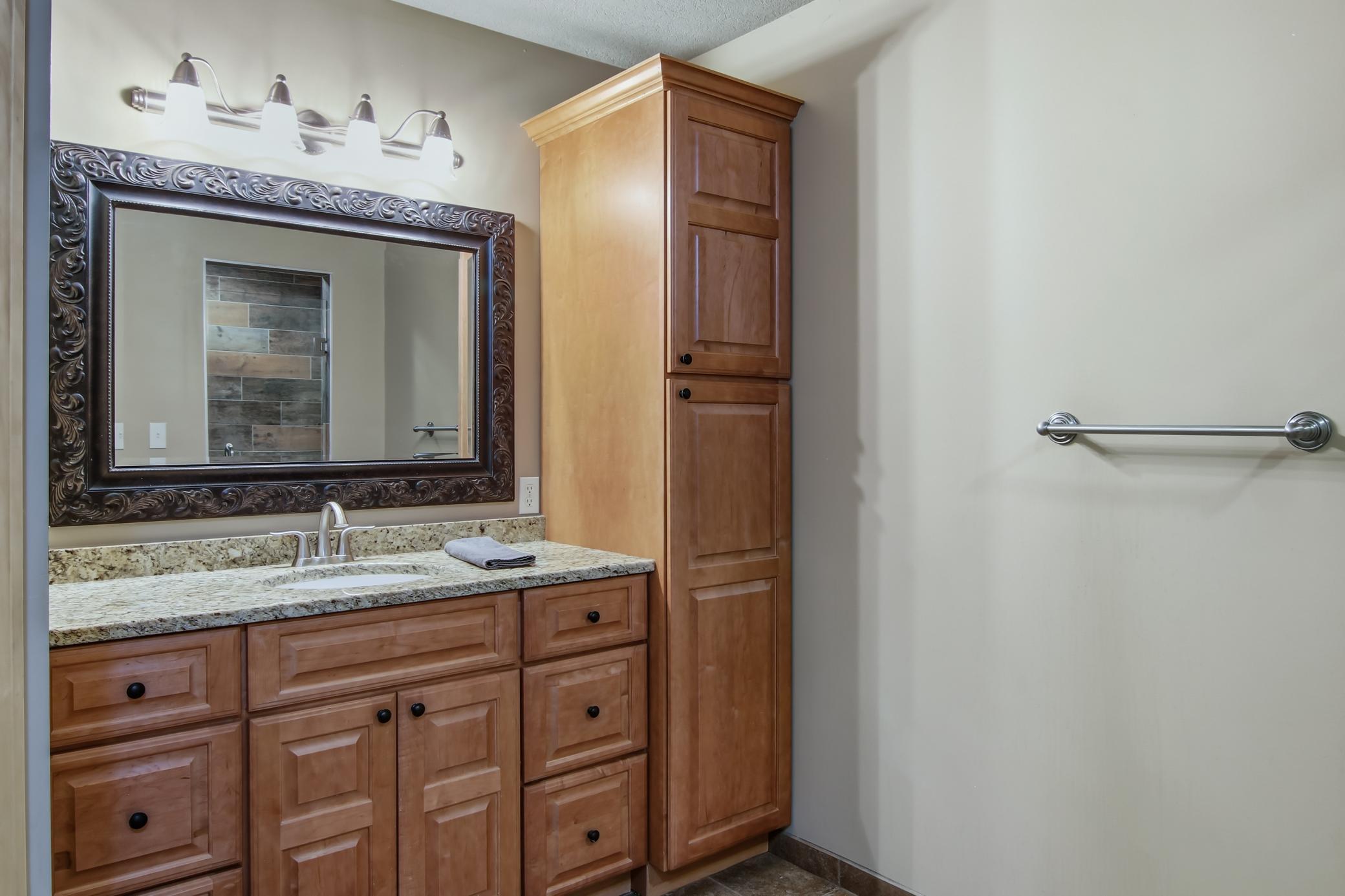 07-MasterBathroom-2-jpg.jpg