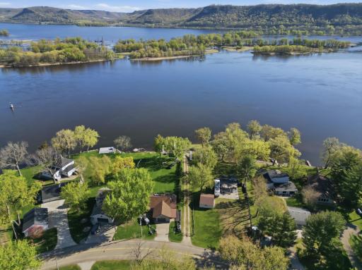 15462 679th Street, Wabasha, MN 55981