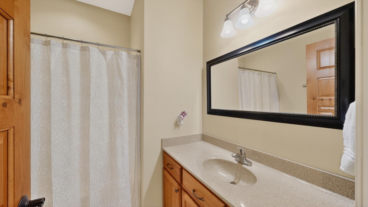 Main Floor Full Bathroom