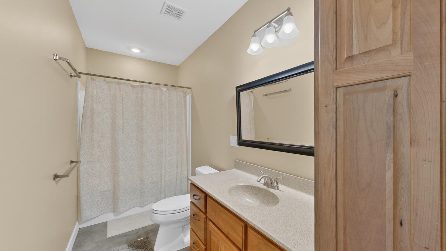 Lower-Level Full Bathroom