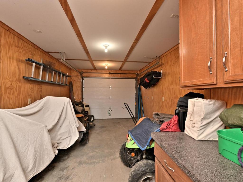 Garage stall 1